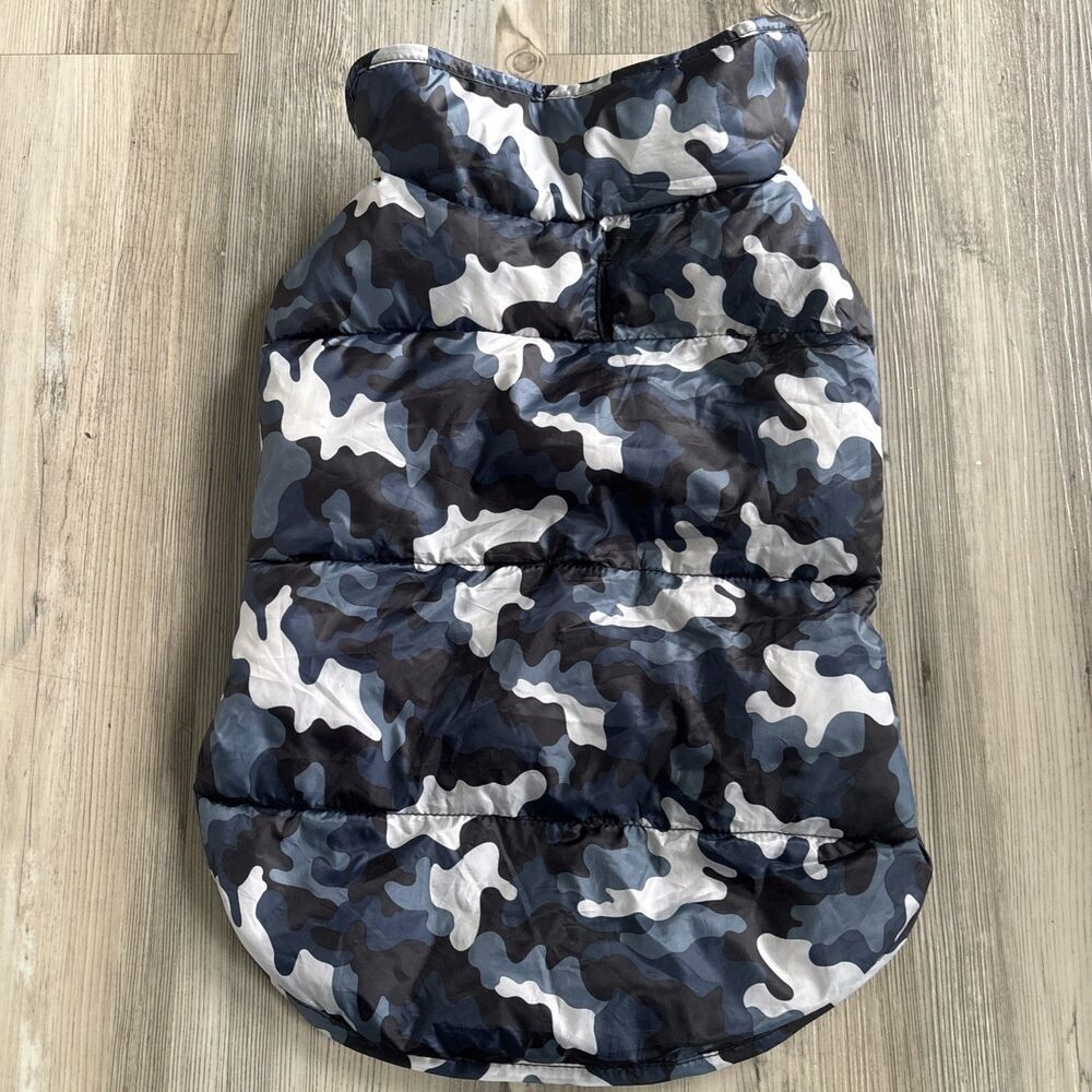 32 Degrees Fashion Dog Pet rain jacket Quilted Vest Puffer Jacket Coat Medium